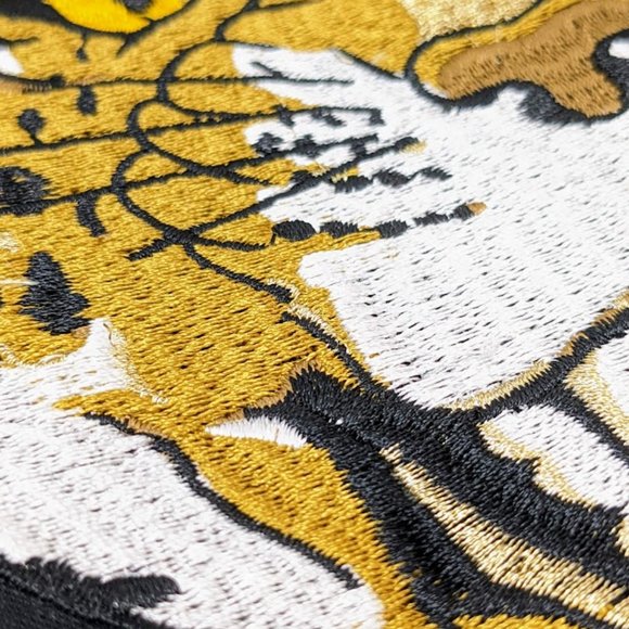 Kendall & Kylie Wild at Heart TIGER Satin Bomber Varsity Jacket PacSun NEW - NWT - Picture 14 of 15